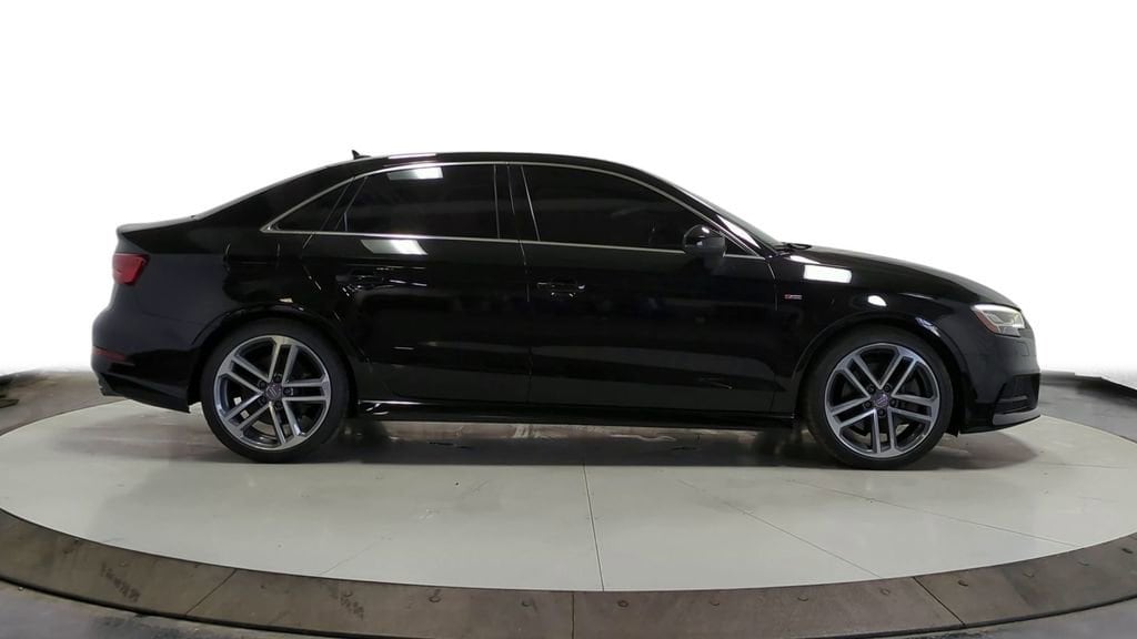 Thumbnail: 2019 Audi A3 - 11