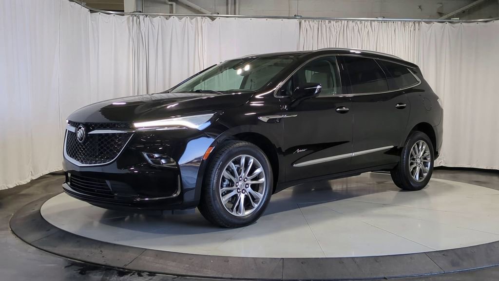 2024 Buick Enclave Avenir photo 4