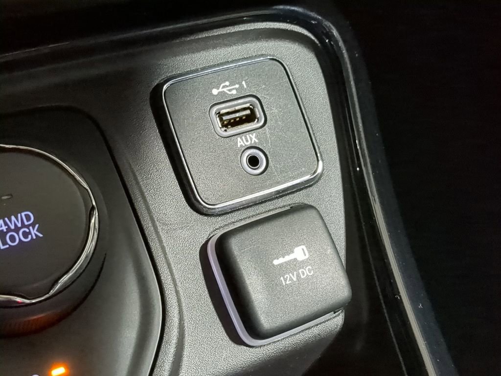 Thumbnail: 2019 Jeep Compass - 33