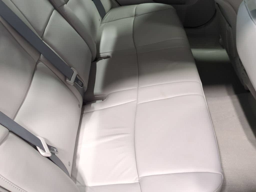 Thumbnail: 2011 Toyota Avalon - 27