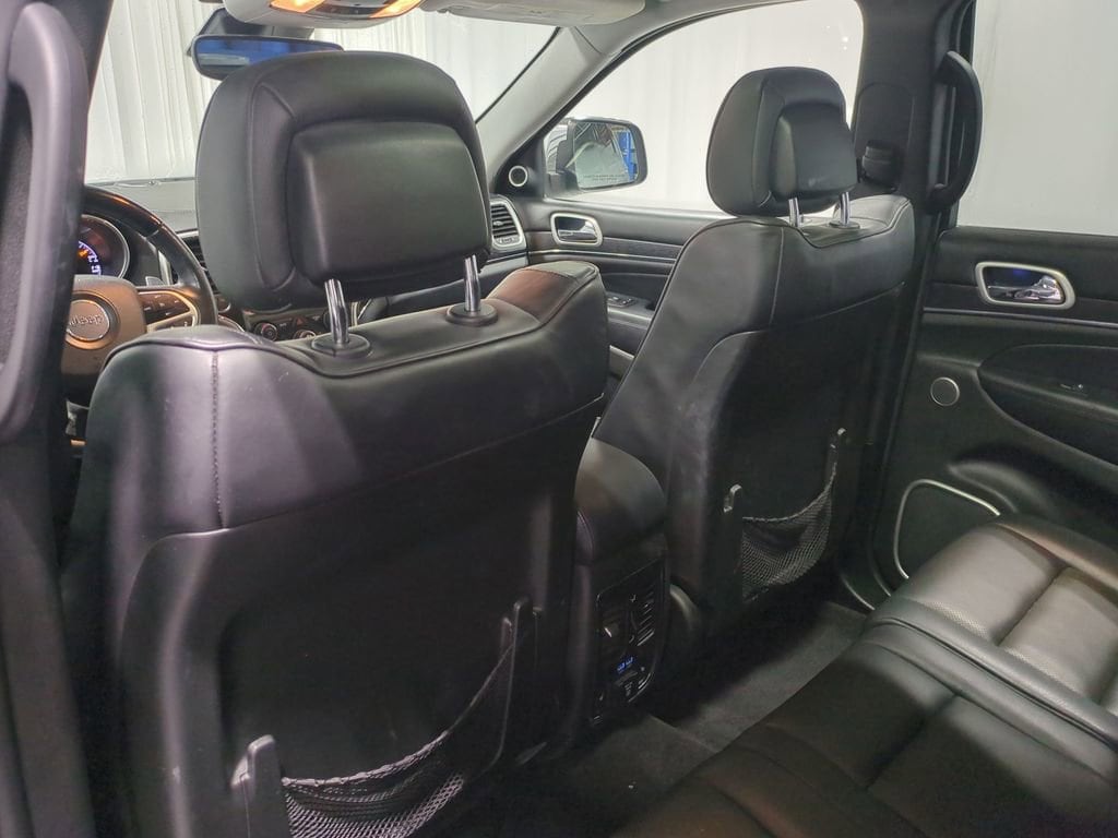 Thumbnail: 2018 Jeep Grand Cherokee - 18