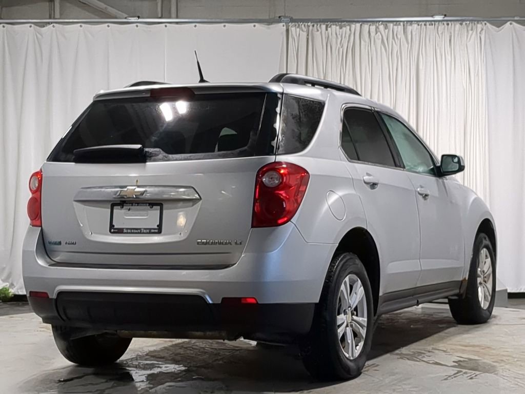Thumbnail: 2012 Chevrolet Equinox - 17