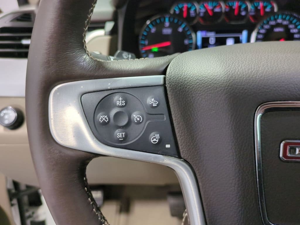 Thumbnail: 2023 Chevrolet Tahoe - 28