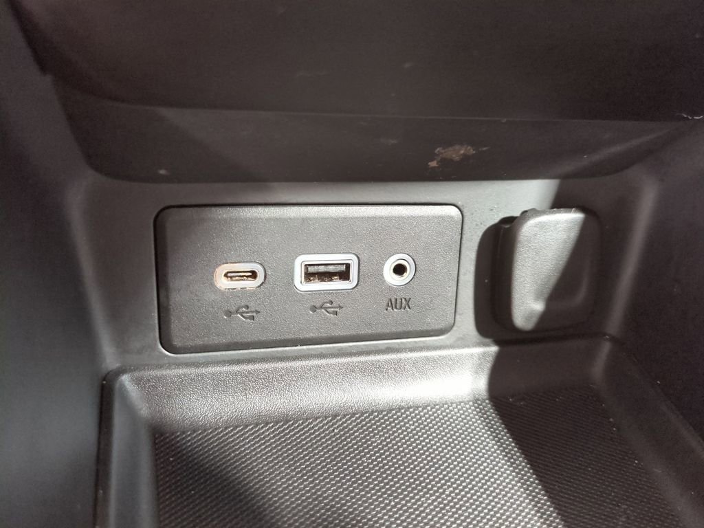 Thumbnail: 2023 GMC Terrain - 37