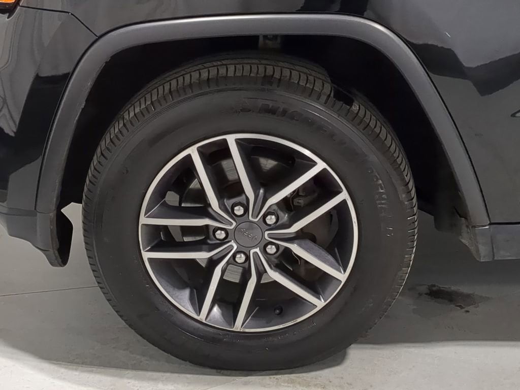 Thumbnail: 2020 Jeep Grand Cherokee - 27