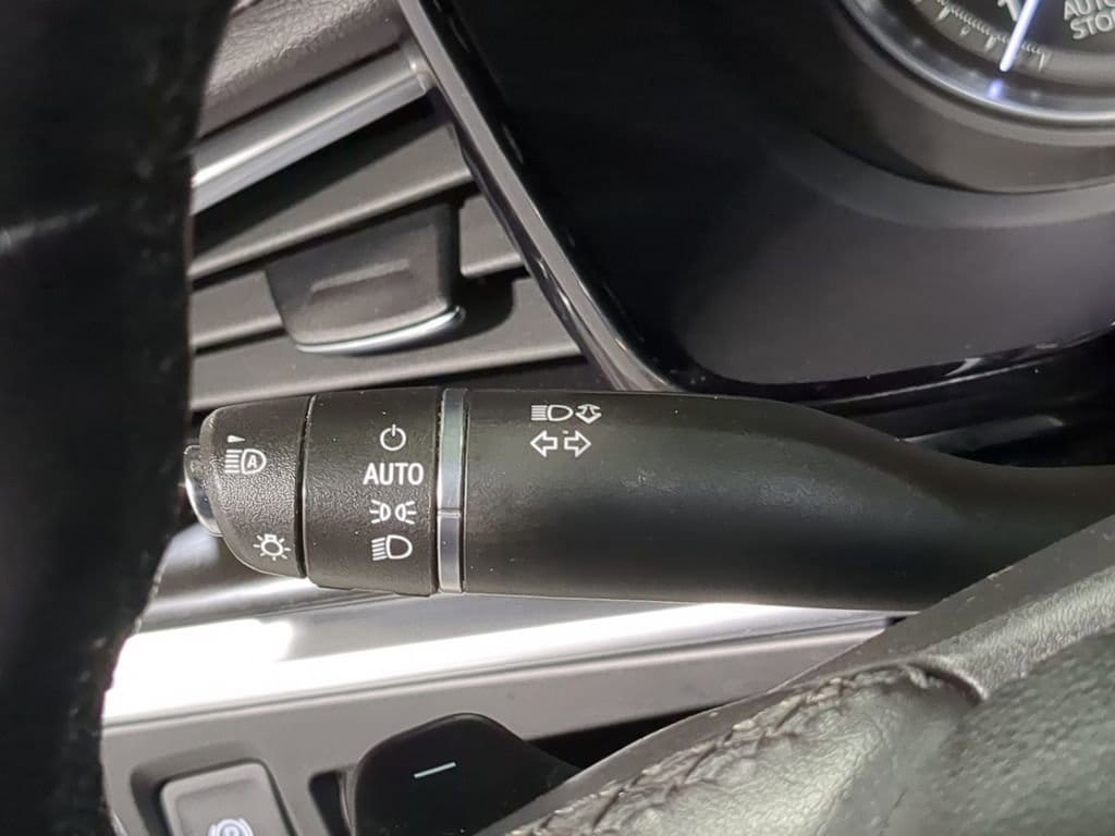 Thumbnail: 2023 Cadillac XT6 - 44