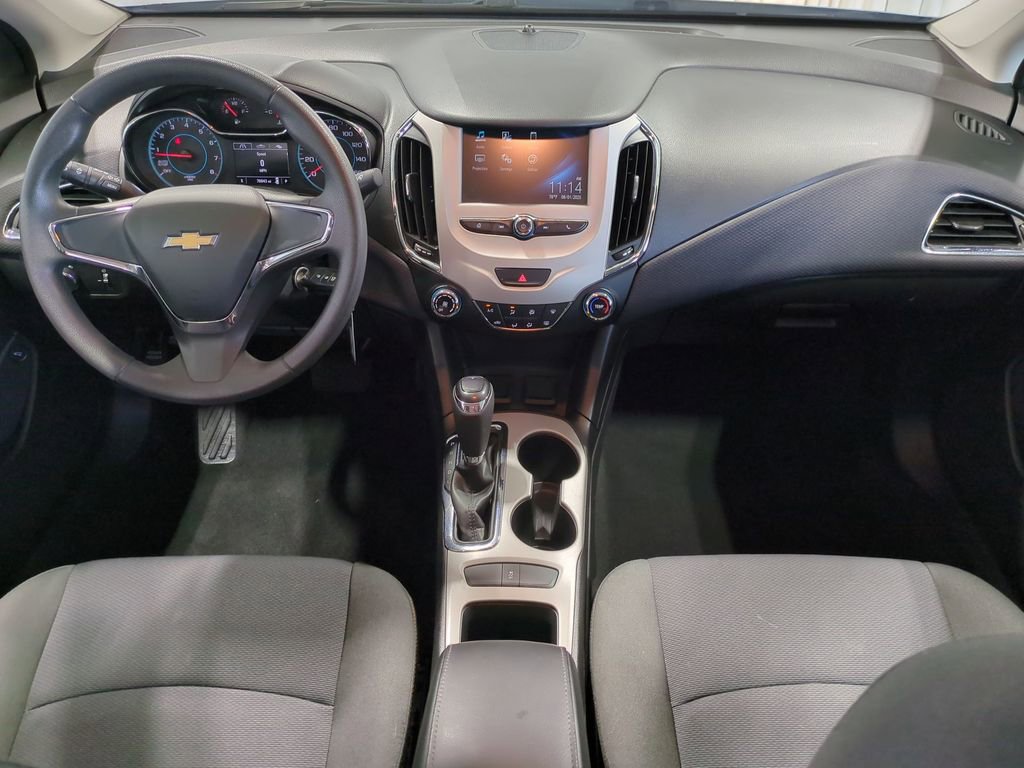 Thumbnail: 2017 Chevrolet Cruze - 14