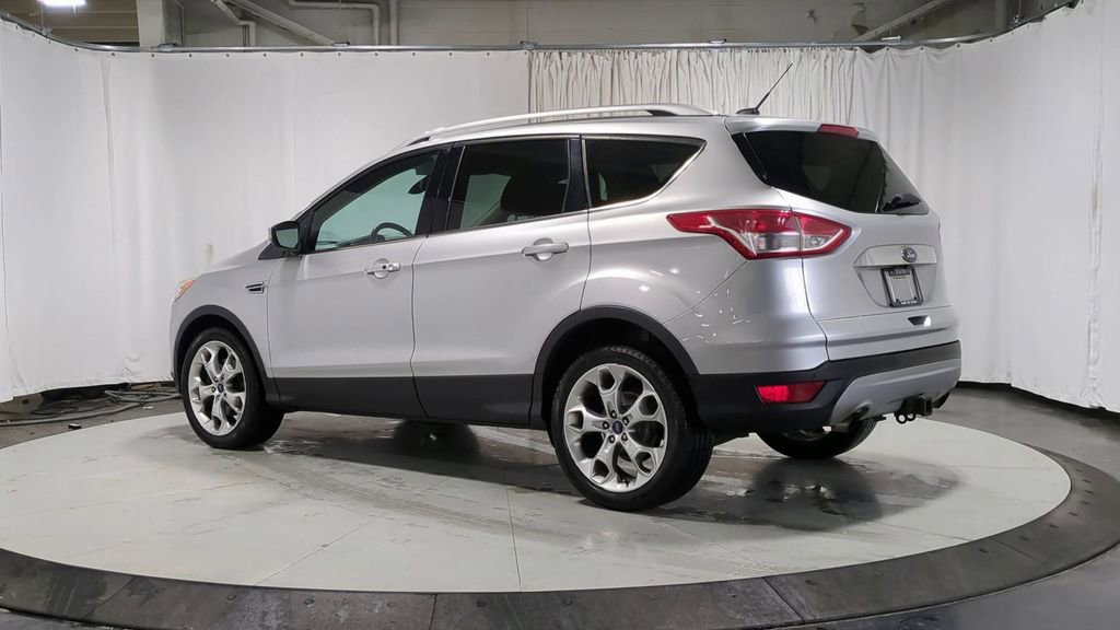 Thumbnail: 2015 Ford Escape - 8