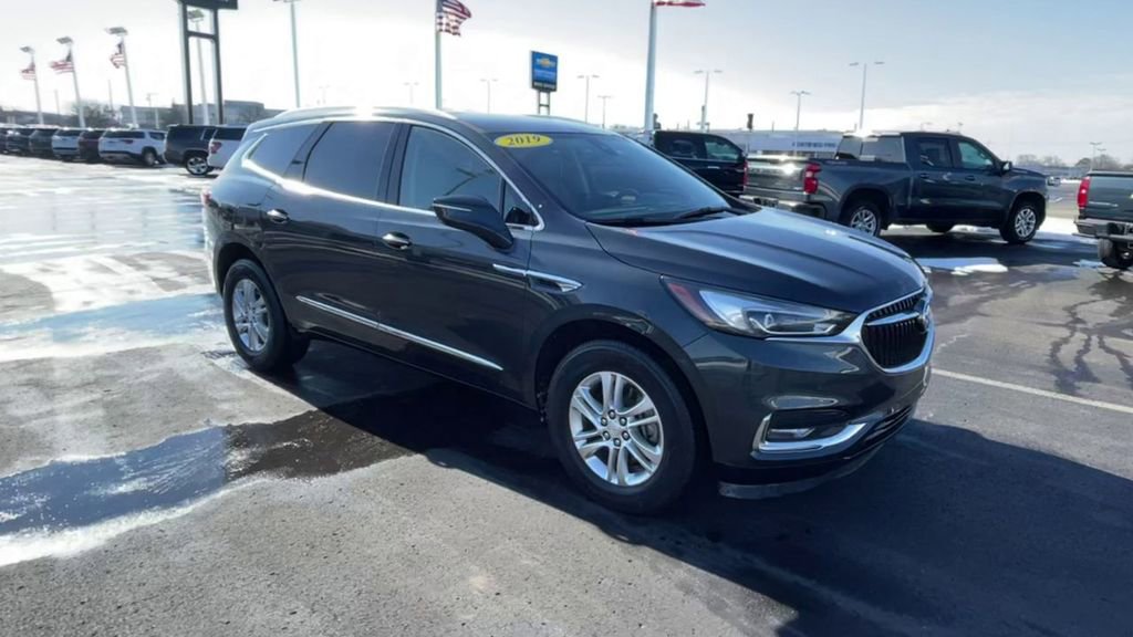 2019 Buick Enclave Premium photo 2