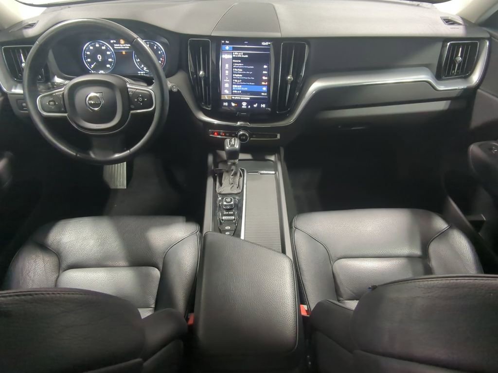 Thumbnail: 2020 Volvo XC60 - 22