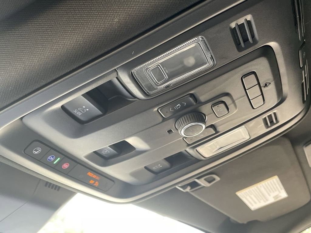 Thumbnail: 2024 Cadillac Escalade - 44