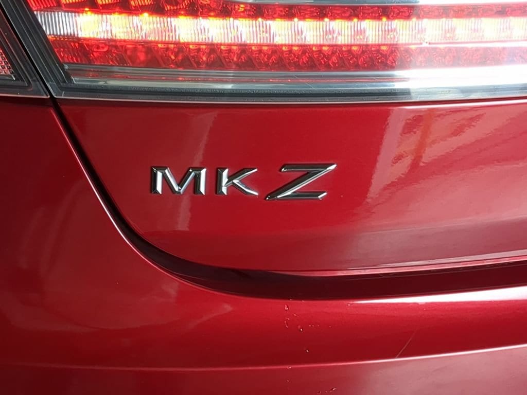 Thumbnail: 2017 Lincoln MKZ - 16