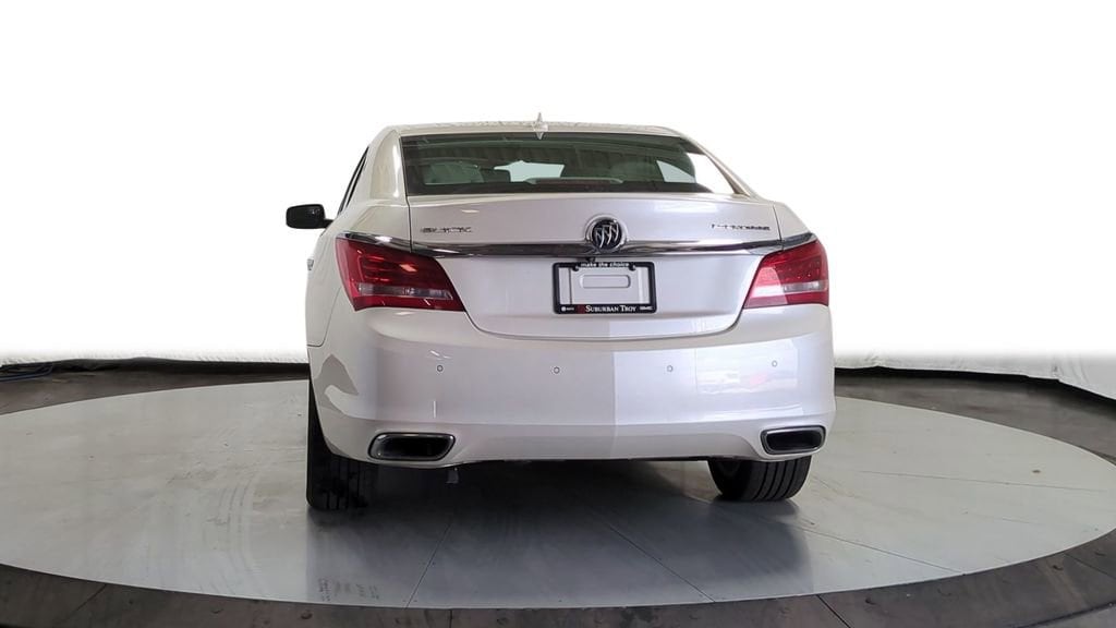 Thumbnail: 2014 Buick LaCrosse - 9