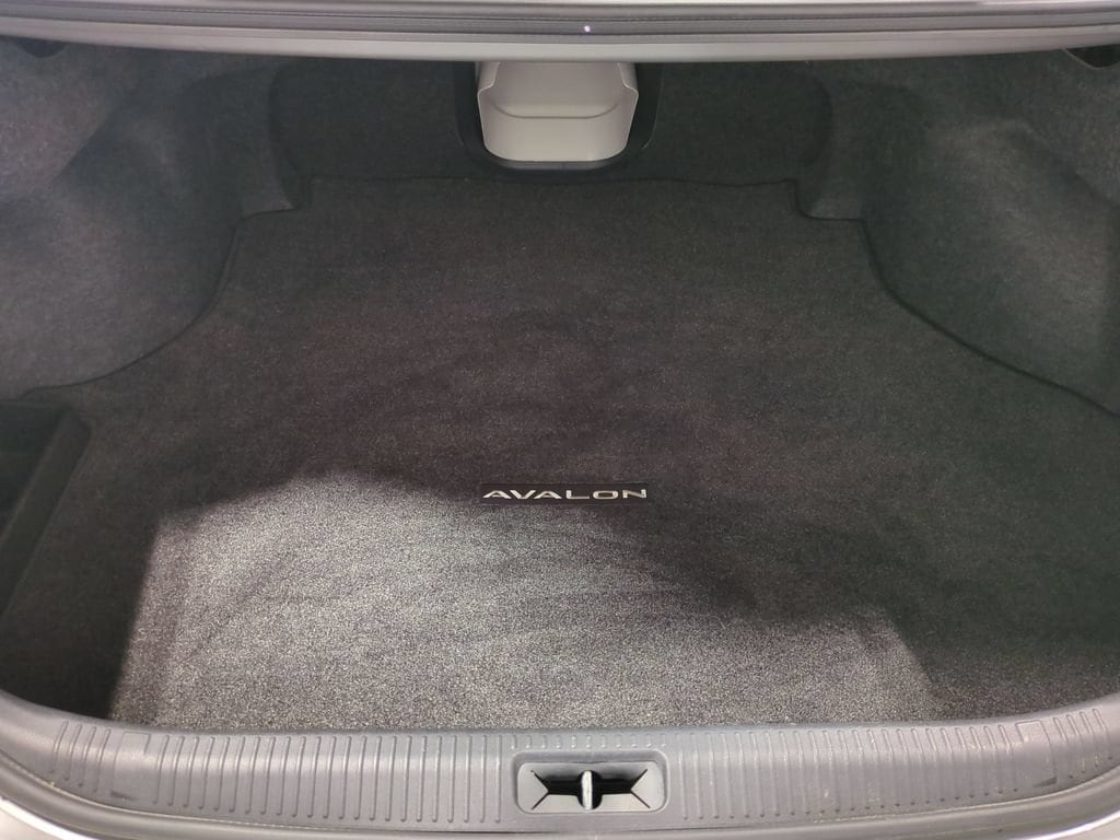 Thumbnail: 2011 Toyota Avalon - 39