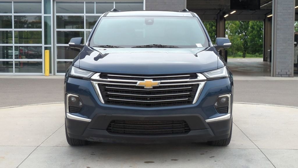 Thumbnail: 2022 Chevrolet Traverse - 10