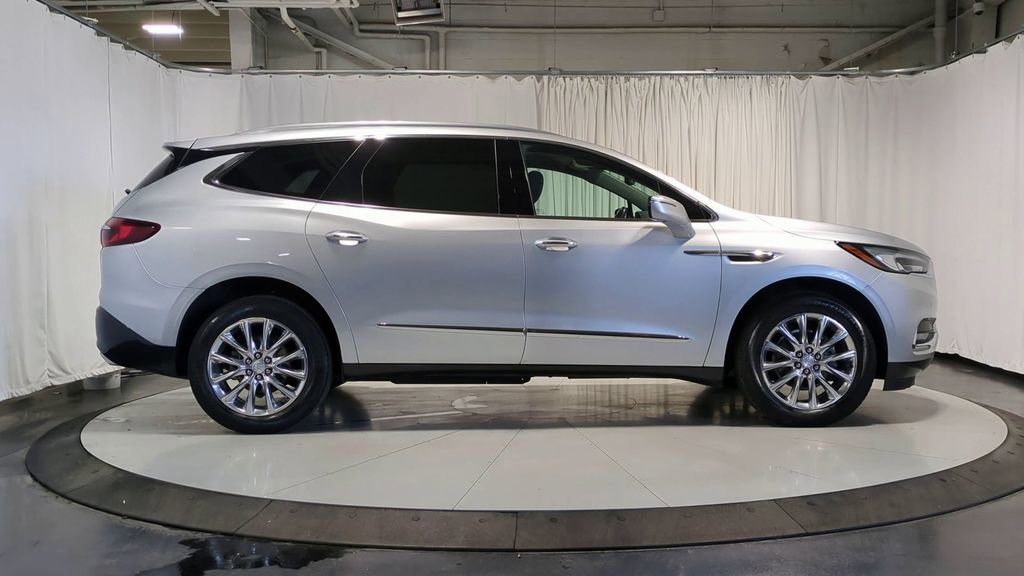 Thumbnail: 2021 Buick Enclave - 11