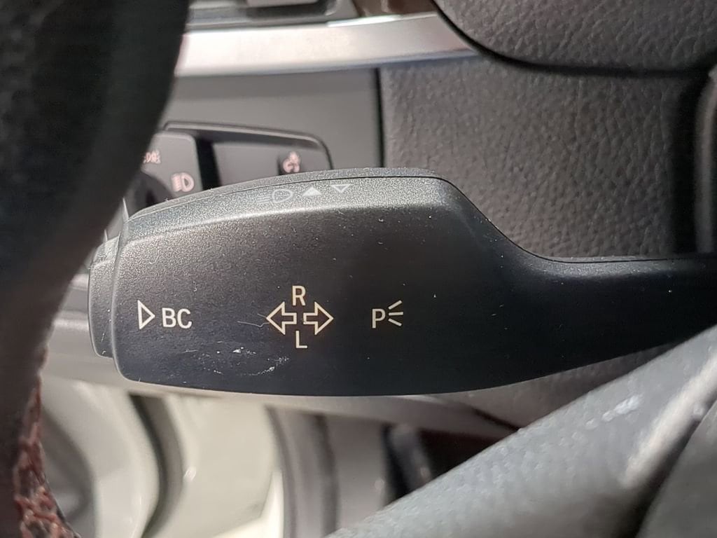 Thumbnail: 2015 BMW 3 Series - 41