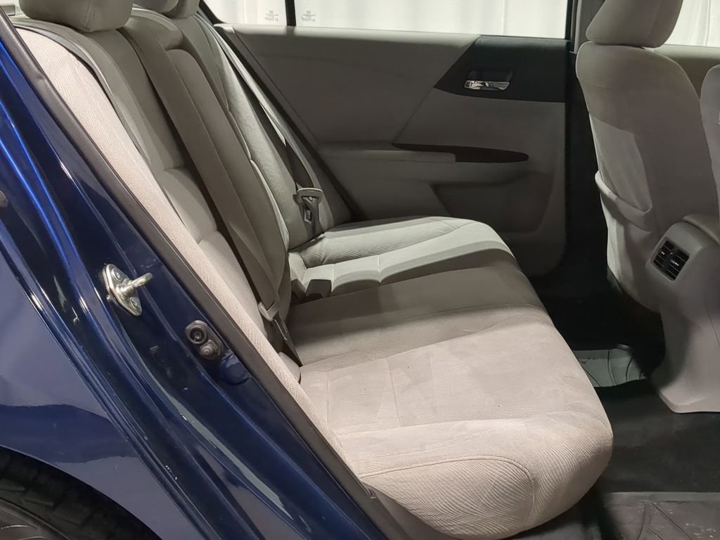 Thumbnail: 2015 Honda Accord - 28