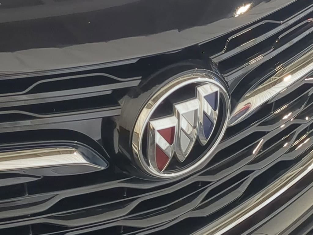 Thumbnail: 2023 Buick Encore GX - 15