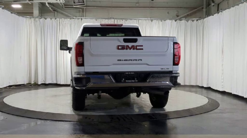 Thumbnail: 2024 GMC Sierra 2500 - 9