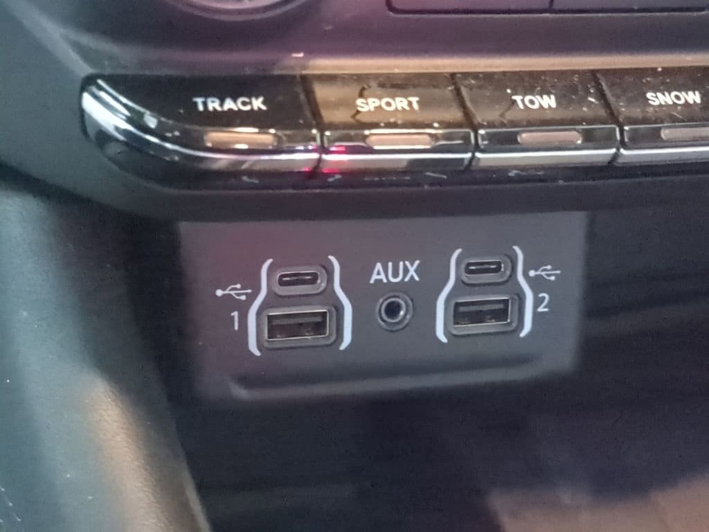 Thumbnail: 2021 Dodge Durango - 47