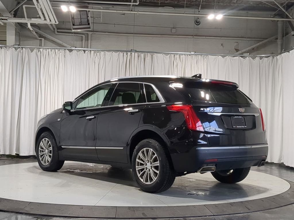 Thumbnail: 2018 Cadillac XT5 - 15