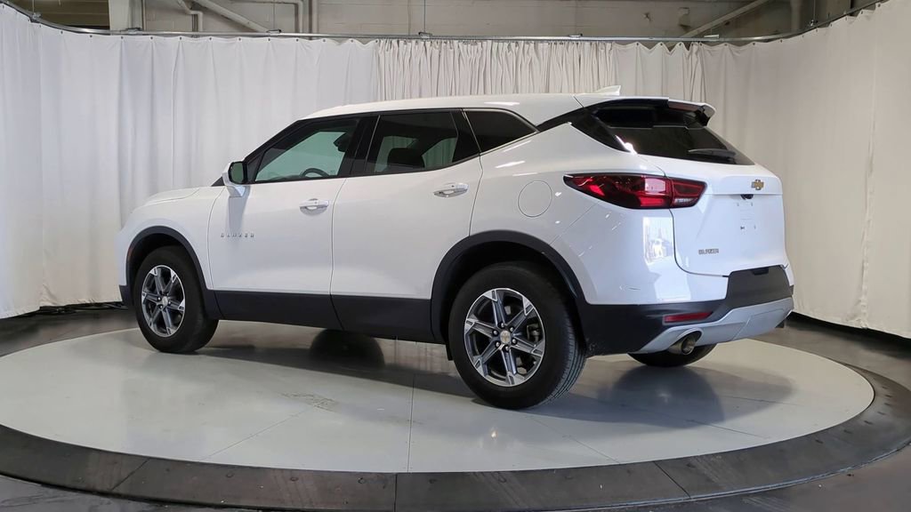 Thumbnail: 2024 Chevrolet Blazer - 8