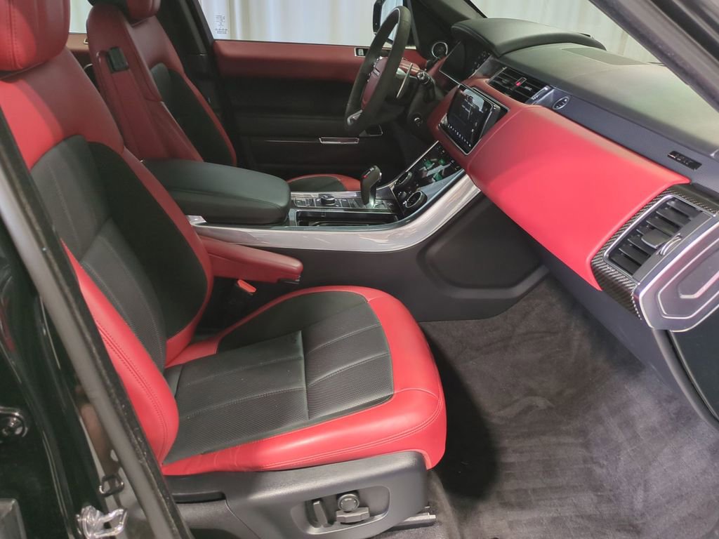 Thumbnail: 2020 Land Rover Range Rover Sport - 23
