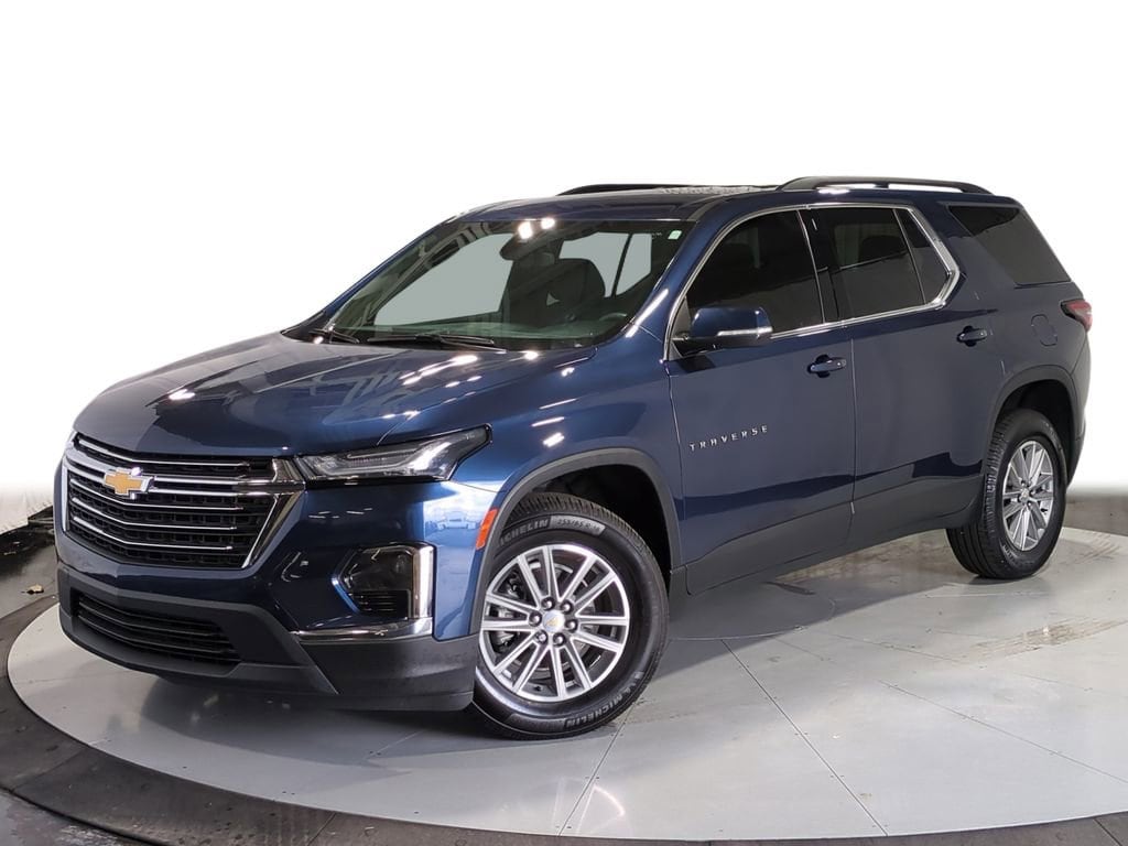 Thumbnail: 2022 Chevrolet Traverse - 1