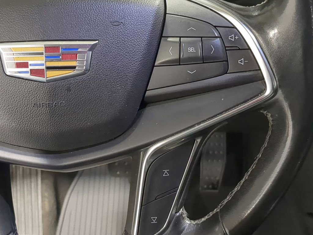 Thumbnail: 2019 Cadillac XT5 - 30