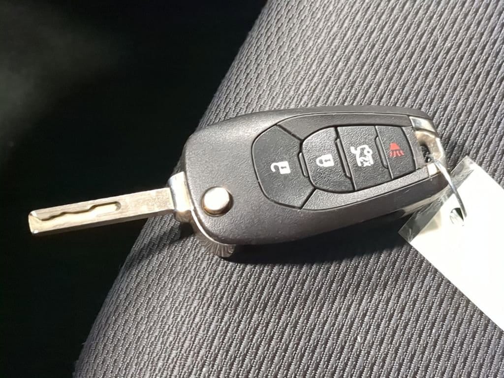 Thumbnail: 2019 Chevrolet Cruze - 37