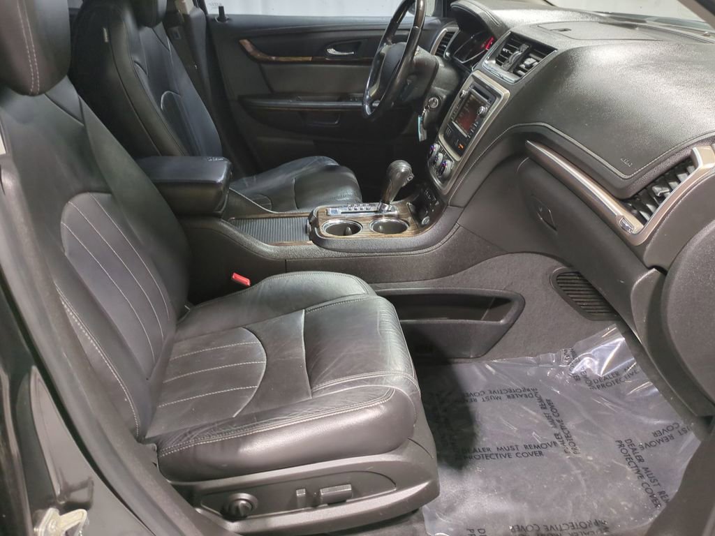 Thumbnail: 2016 GMC Acadia - 24