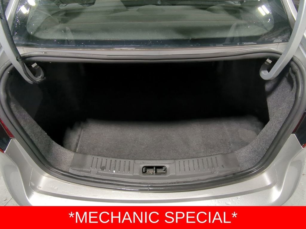 Thumbnail: 2013 Ford Fiesta - 38