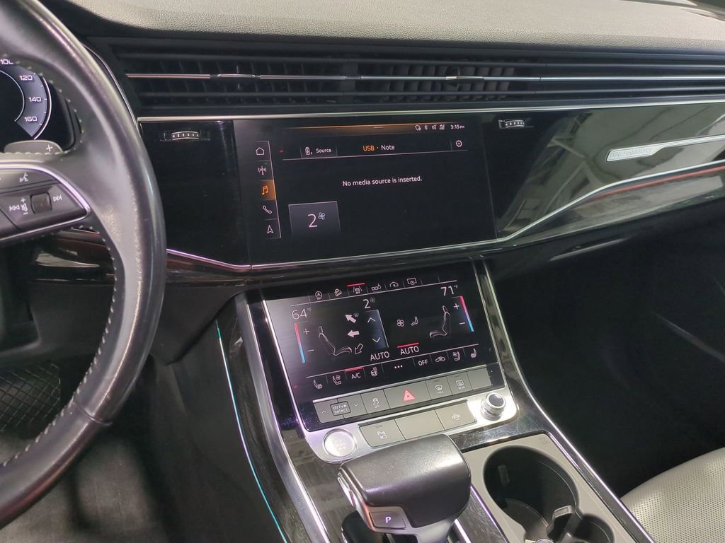 Thumbnail: 2019 Audi Q8 - 35