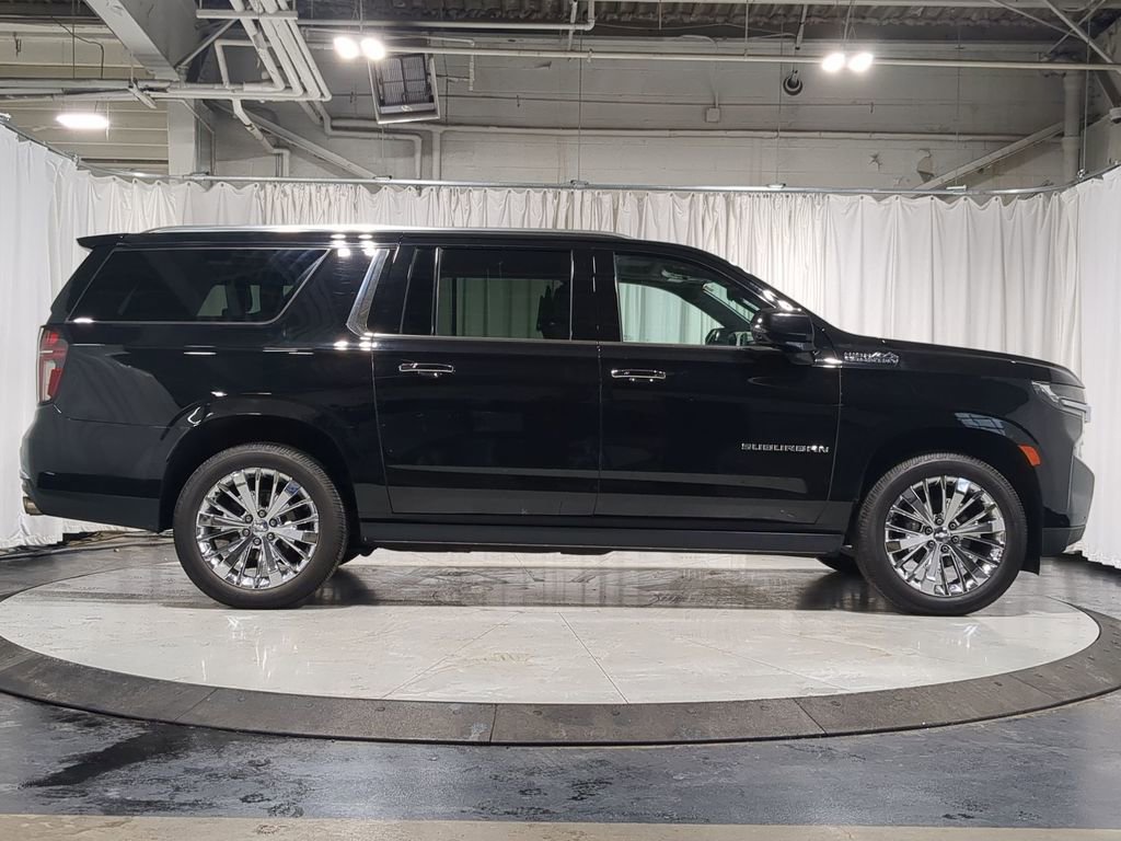 Thumbnail: 2021 Chevrolet Suburban - 18