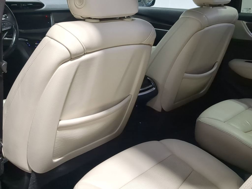 Thumbnail: 2021 Cadillac XT6 - 33