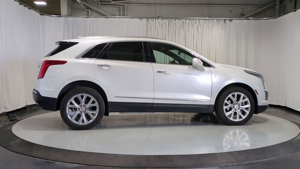 Thumbnail: 2018 Cadillac XT5 - 11