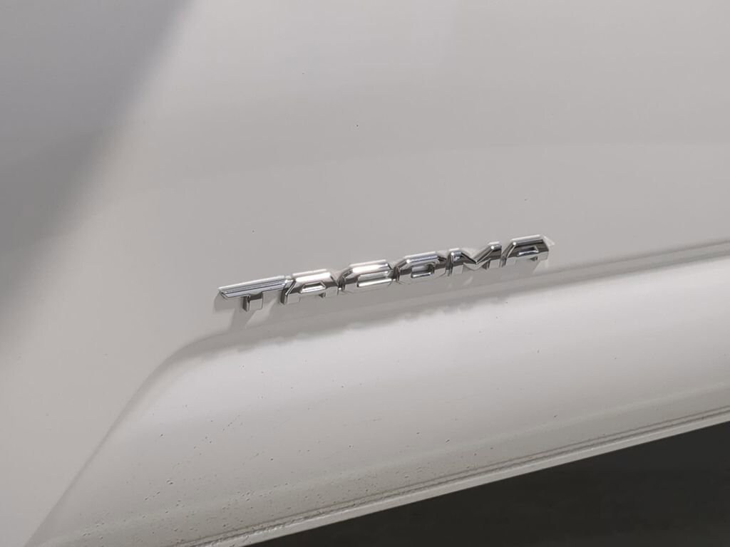 Thumbnail: 2021 Toyota Tacoma - 24