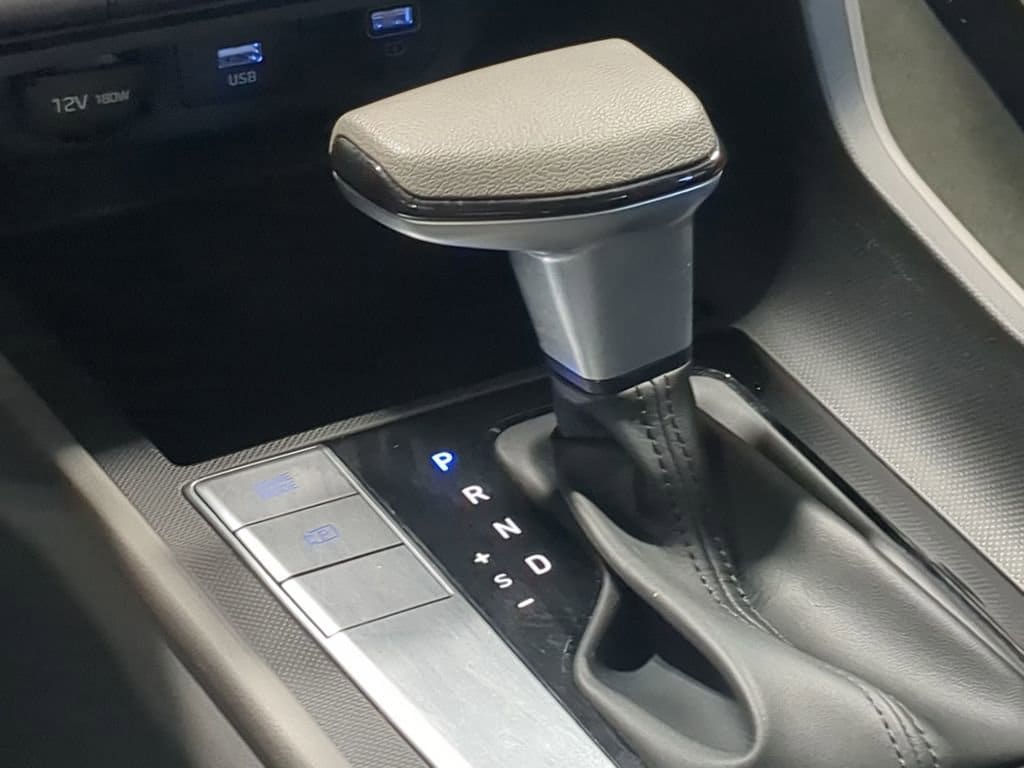 Thumbnail: 2021 Hyundai Elantra - 33