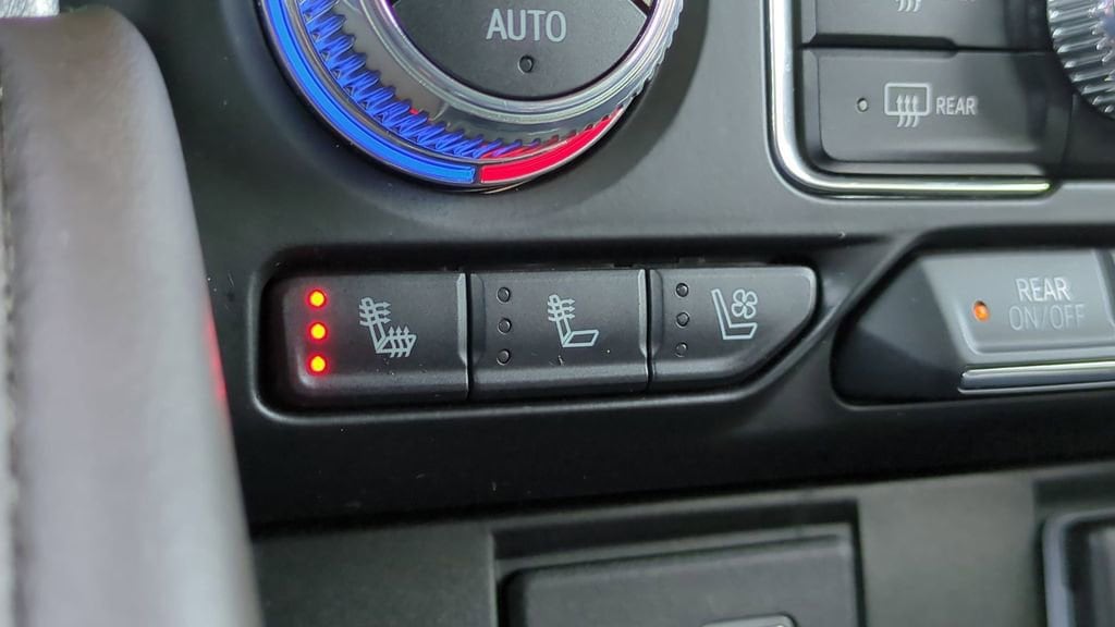 Thumbnail: 2022 GMC Yukon - 40