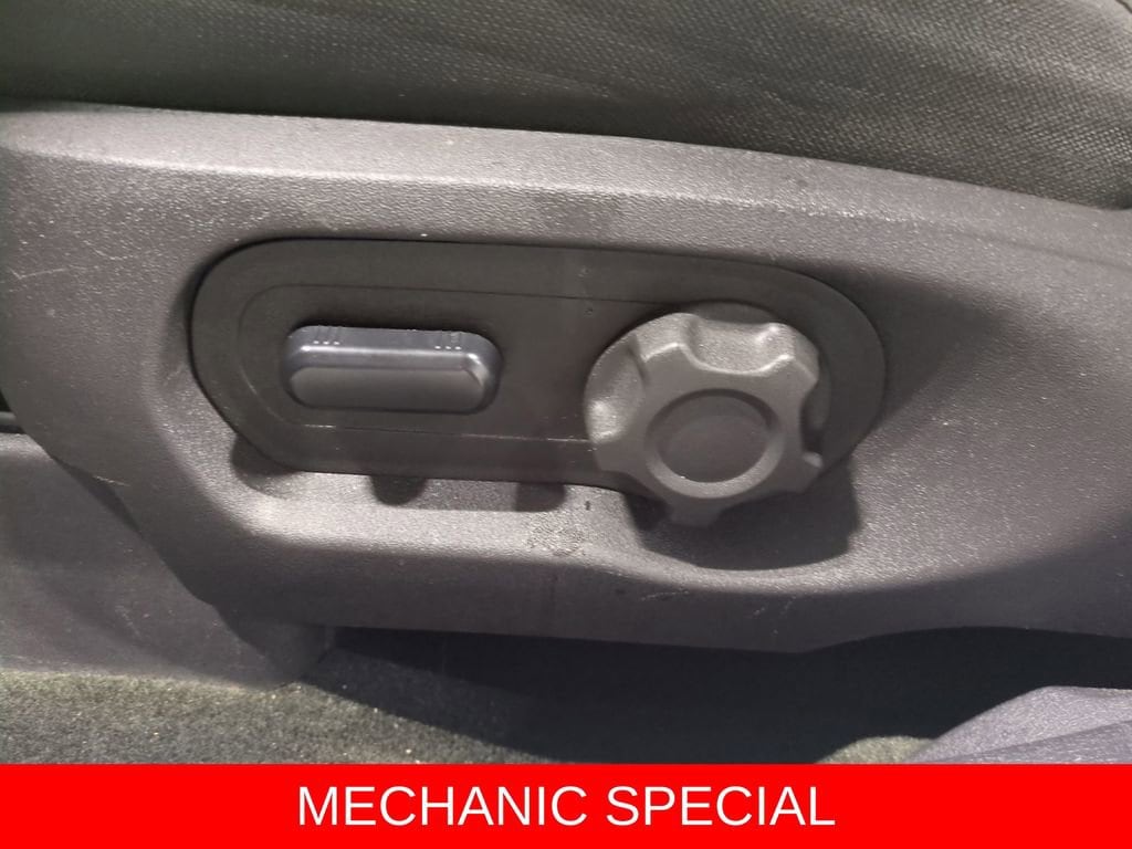 Thumbnail: 2015 Ford Flex - 17