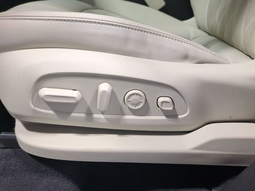 Thumbnail: 2024 Buick Enclave - 21