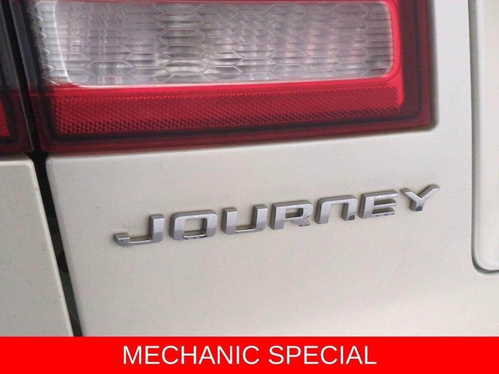 Thumbnail: 2013 Dodge Journey - 13