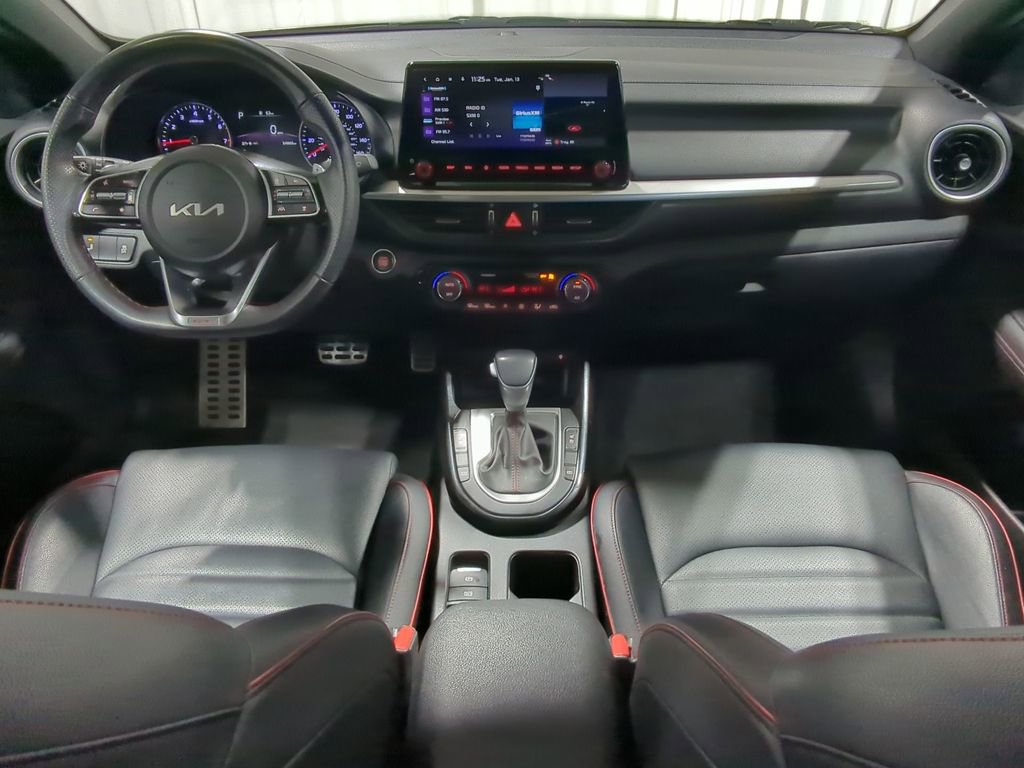 Thumbnail: 2023 Kia Forte - 29