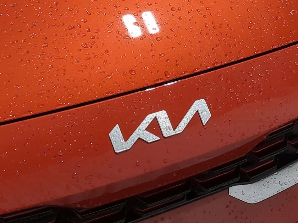 Thumbnail: 2023 Kia Forte - 15