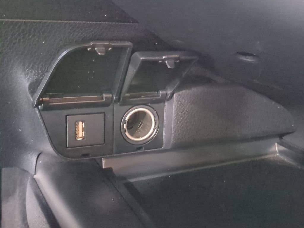 Thumbnail: 2023 Toyota Camry - 35