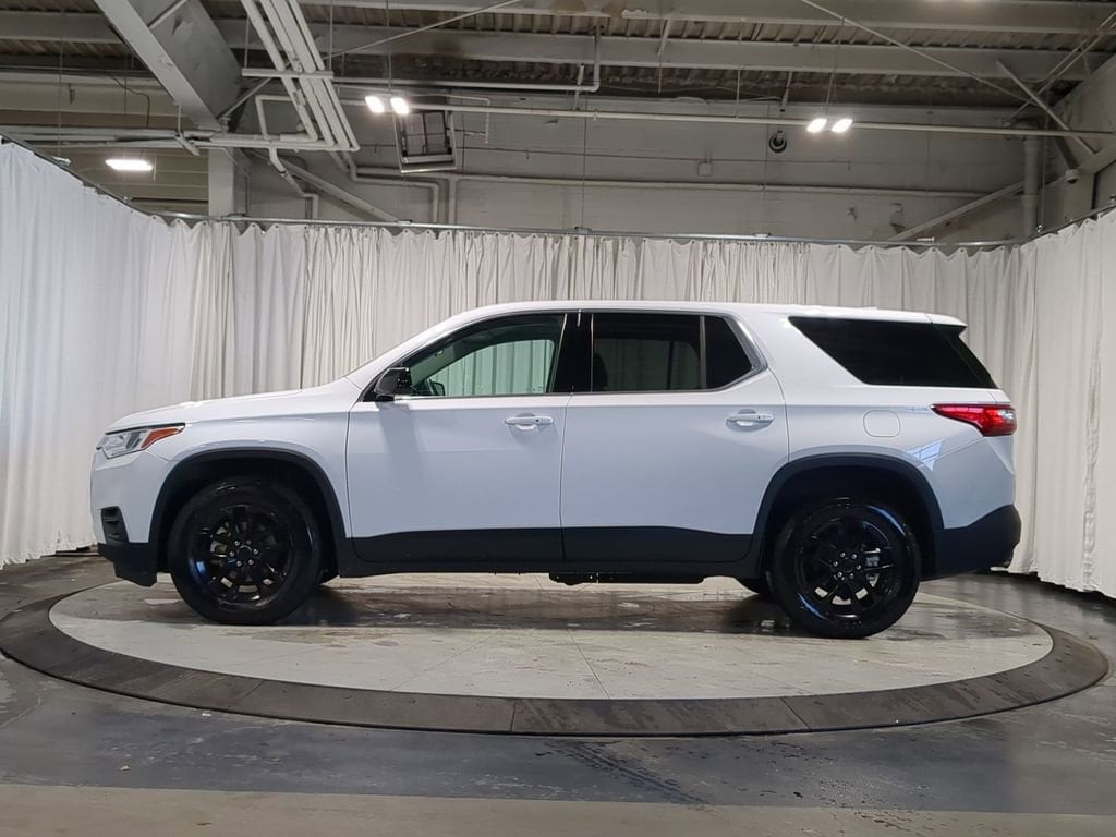 Thumbnail: 2020 Chevrolet Traverse - 14