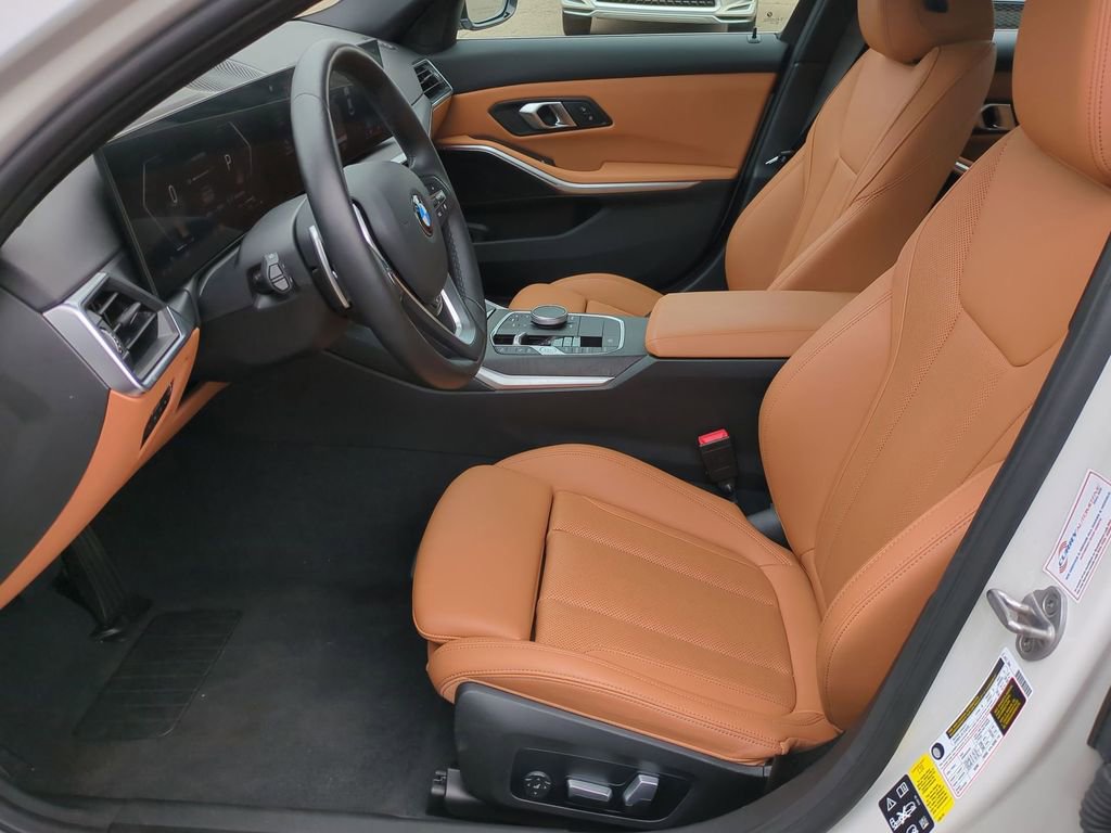 Thumbnail: 2024 BMW 3 Series - 18