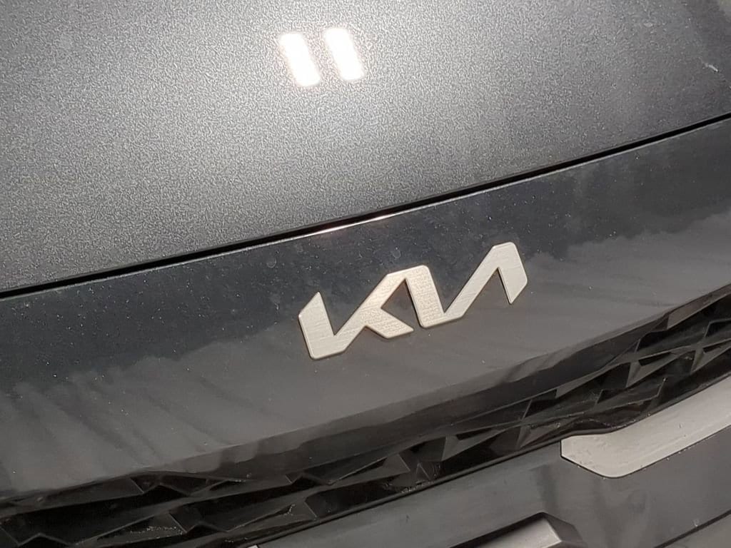 Thumbnail: 2022 Kia Forte - 19