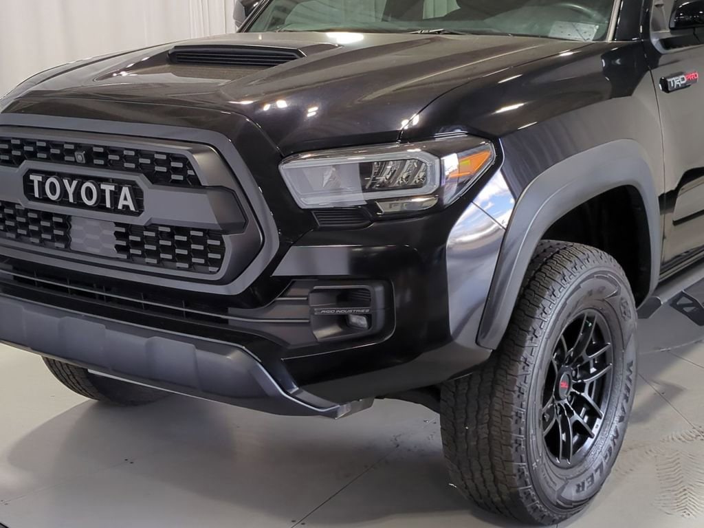 Thumbnail: 2021 Toyota Tacoma - 13